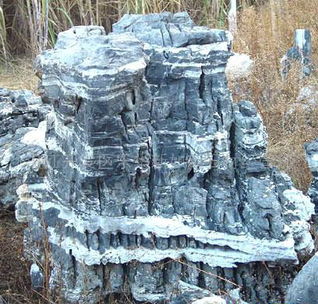 云霧石 雙峰突起 景觀石供應