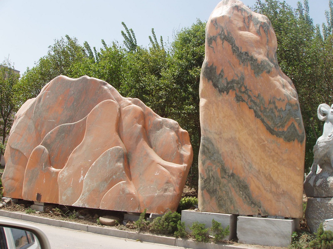 【景觀石刻字 泰山石景石 院校景觀石 刻字石廠家】?jī)r(jià)格_.