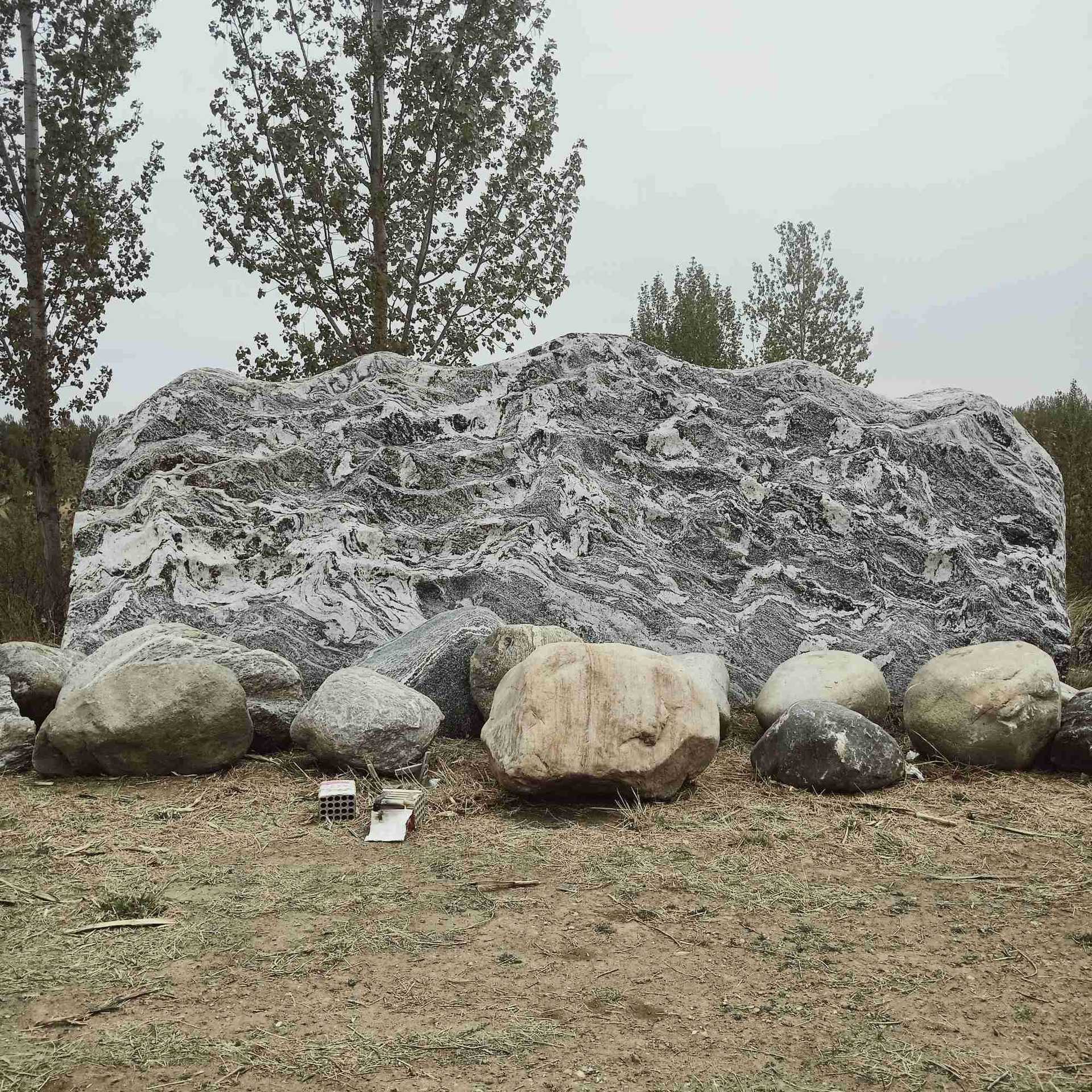 供應天然景觀石花崗巖刻字水沖石鵝卵石造景石切片石假山石影壁石