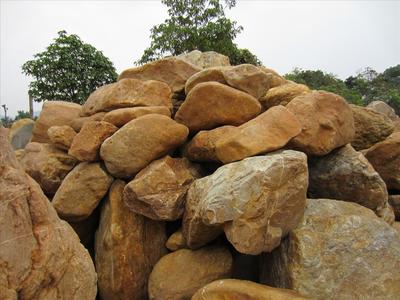 低價批發黃蠟石、假山石、黃臘石、景觀石、黃石、園林景觀石